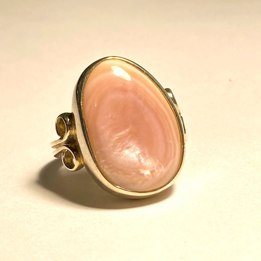 RAgE Sterling Silver and Pink Mother of Pearl Ring